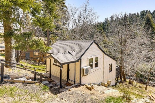 875 Virginia Court, Lake Arrowhead, CA 92352