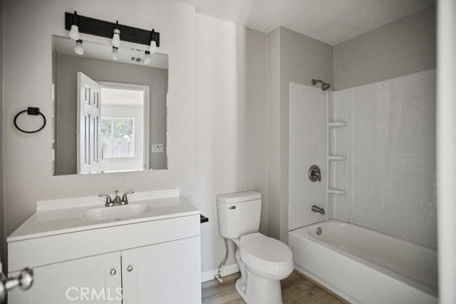 2525 R, Merced, CA 95340