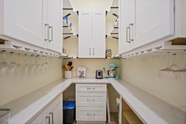 1837 SW Hunters Club Way, Palm City, FL 34990