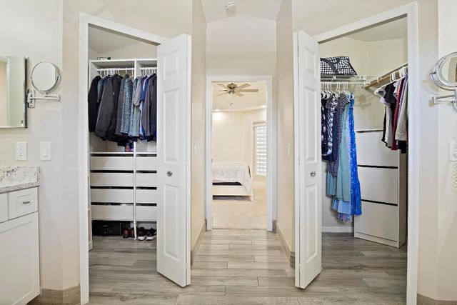 1837 SW Hunters Club Way, Palm City, FL 34990