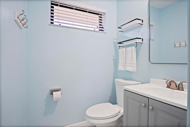 1837 SW Hunters Club Way, Palm City, FL 34990