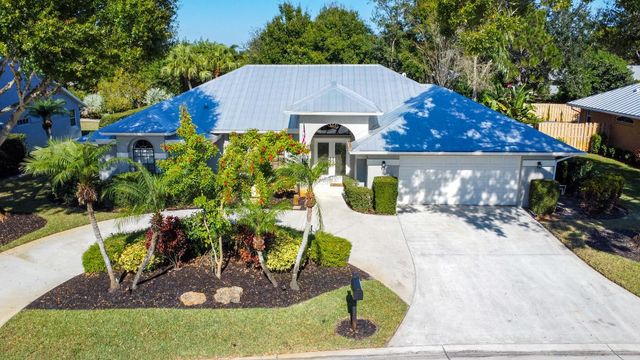 1837 SW Hunters Club Way, Palm City, FL 34990