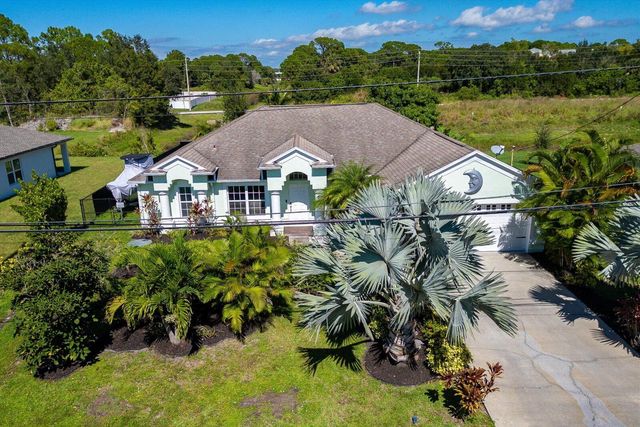 873 SW Tulip Boulevard, Port St Lucie, FL 34953