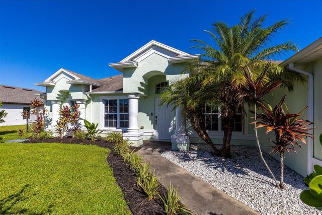 873 SW Tulip Boulevard, Port St Lucie, FL 34953
