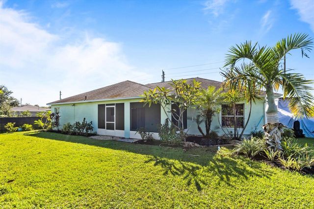 873 SW Tulip Boulevard, Port St Lucie, FL 34953