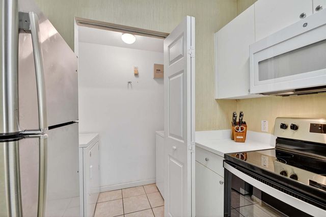 11740 Saint Andrews Place 206, Wellington, FL 33414