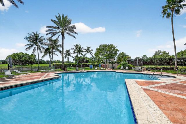 11740 Saint Andrews Place 206, Wellington, FL 33414