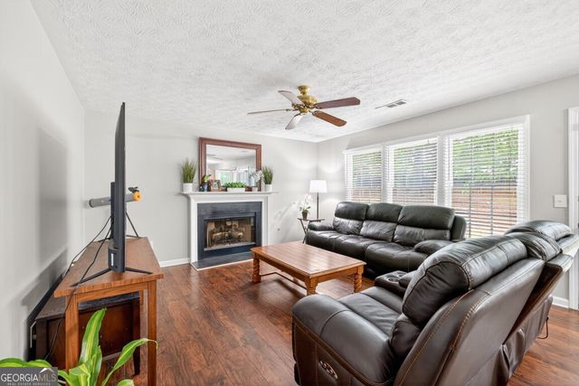 2920 Dunlin Lake Way, Lawrenceville, GA 30044