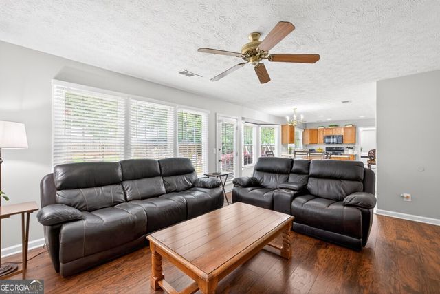 2920 Dunlin Lake Way, Lawrenceville, GA 30044