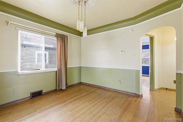 11406 Strathmoor Street, Detroit, MI 48227