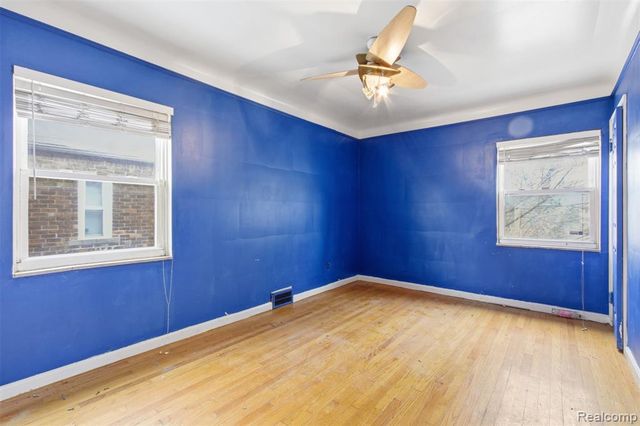 11406 Strathmoor Street, Detroit, MI 48227