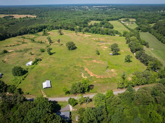 3843 Timberlake Wildersville Road, Lexington, TN 38351