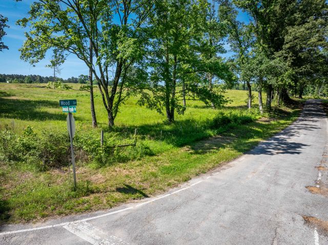 3843 Timberlake Wildersville Road, Lexington, TN 38351