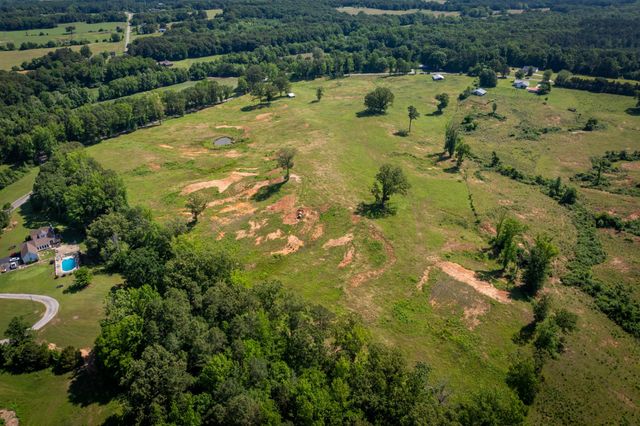 3843 Timberlake Wildersville Road, Lexington, TN 38351