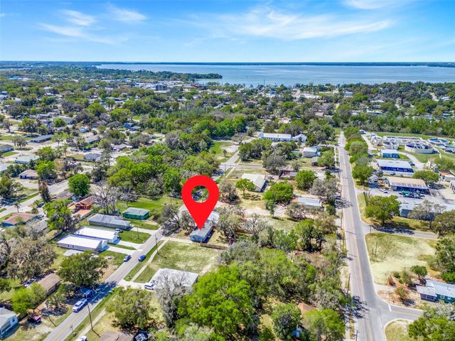 1009 E HAZZARD AVENUE, Eustis, FL 32726