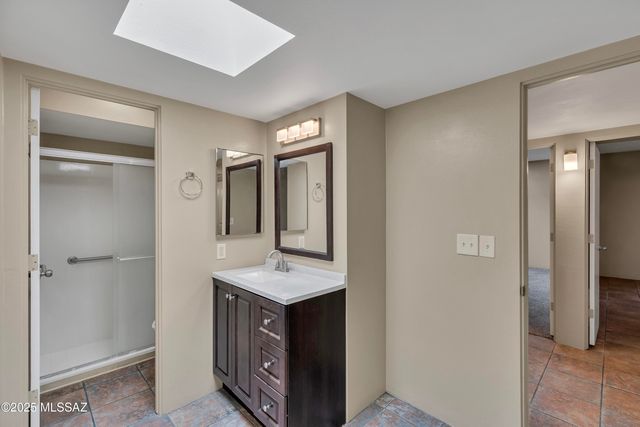 2525 E Prince Rd Apt 58, Tucson, AZ 85716