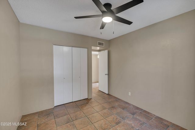 2525 E Prince Rd Apt 58, Tucson, AZ 85716