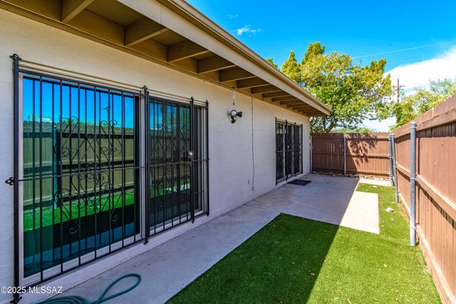 2525 E Prince Rd Apt 58, Tucson, AZ 85716