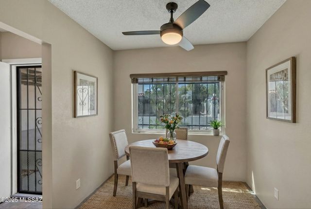 2525 E Prince Rd Apt 58, Tucson, AZ 85716