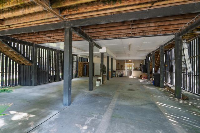 31 Palmetto Point Lane, Edisto Island, SC 29438