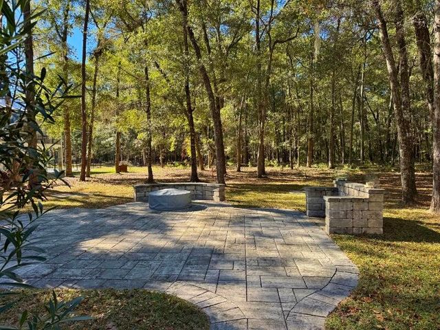 31 Palmetto Point Lane, Edisto Island, SC 29438