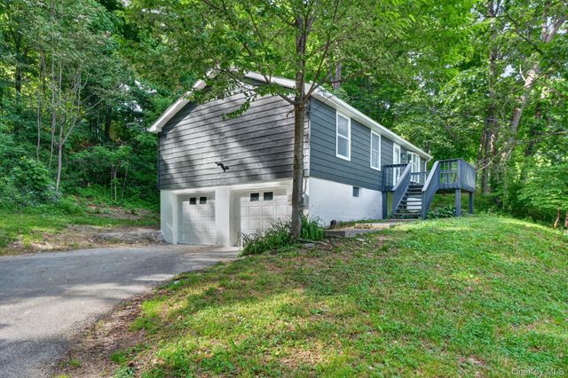 145 Van Wagner Road, Poughkeepsie, NY 12603