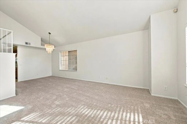 19265 White Dove, Riverside, CA 92508