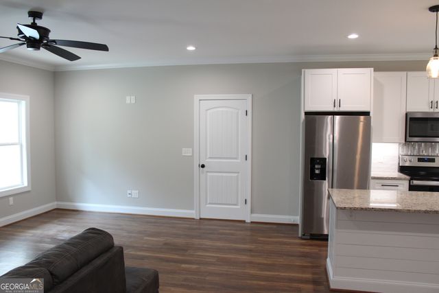 5280 Fletcher Drive SW, Oxford, GA 30054