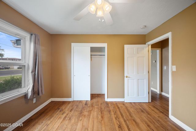 2914 Connecticut Avenue, Joplin, MO 64804