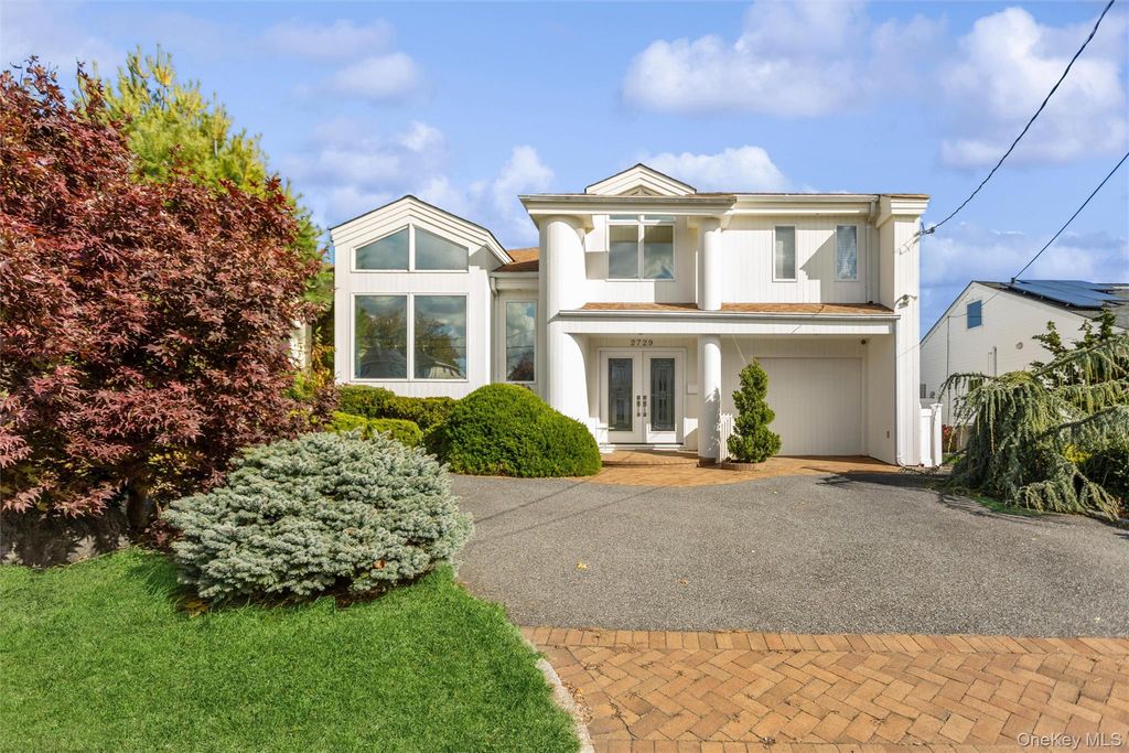 2729 Shore Drive, Merrick, NY 11566 — photo 2