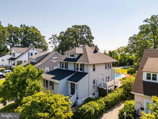 4215 HARCOURT RD, Baltimore, MD 21214