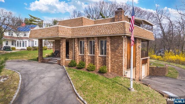 845 Rifle Camp Road, Woodland Park, NJ 07424