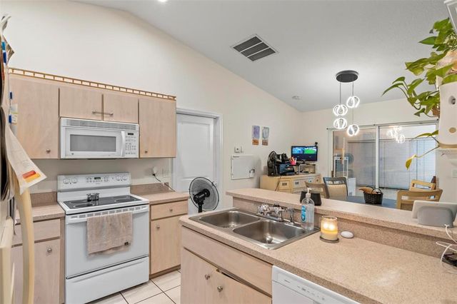 9 RANDALL PLACE, Palm Coast, FL 32164