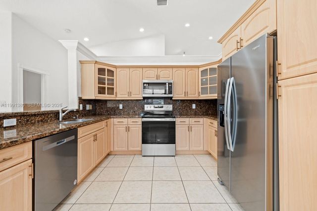 2891 SW 143rd Pl, Miami, FL 33175