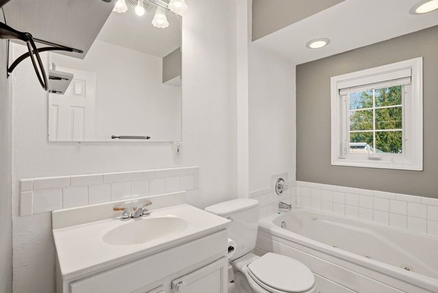 2314 W Carlisle Ave, Spokane, WA 99205