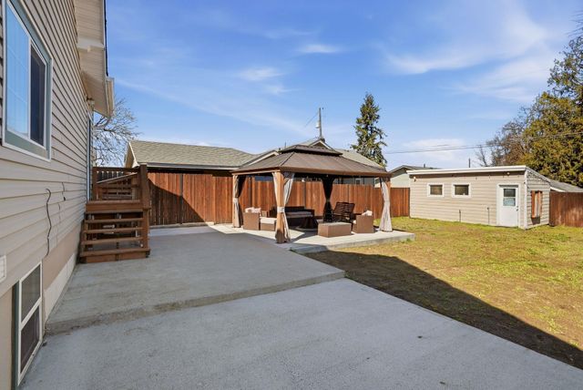 2314 W Carlisle Ave, Spokane, WA 99205