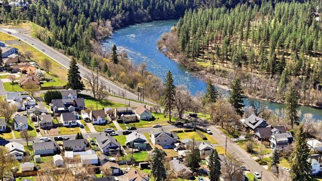 2314 W Carlisle Ave, Spokane, WA 99205