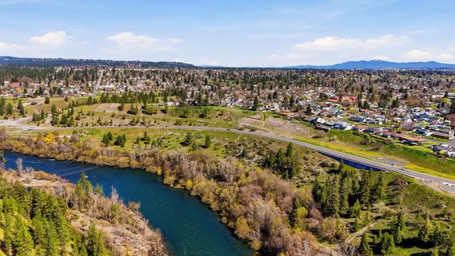 2314 W Carlisle Ave, Spokane, WA 99205