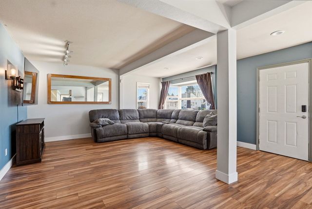 2314 W Carlisle Ave, Spokane, WA 99205