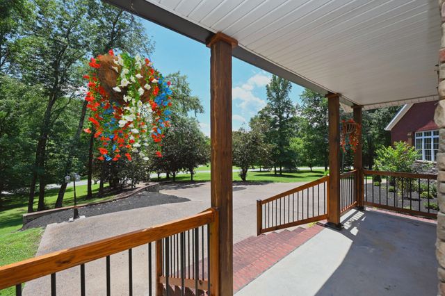 125 Happy Hollow Rd, Goodlettsville, TN 37072