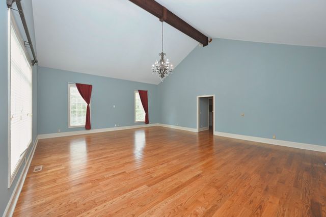 125 Happy Hollow Rd, Goodlettsville, TN 37072