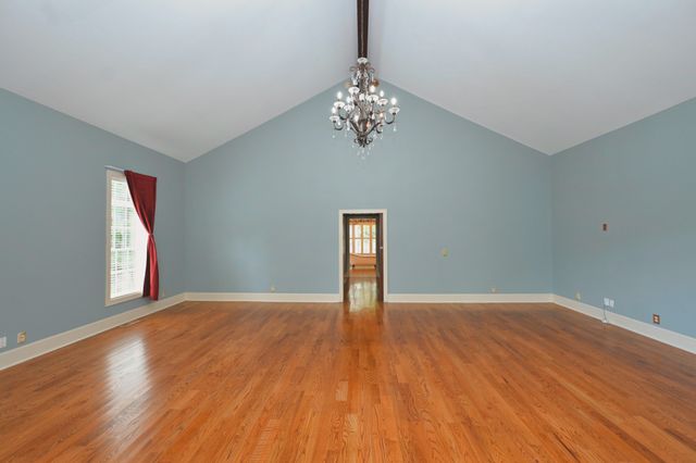 125 Happy Hollow Rd, Goodlettsville, TN 37072