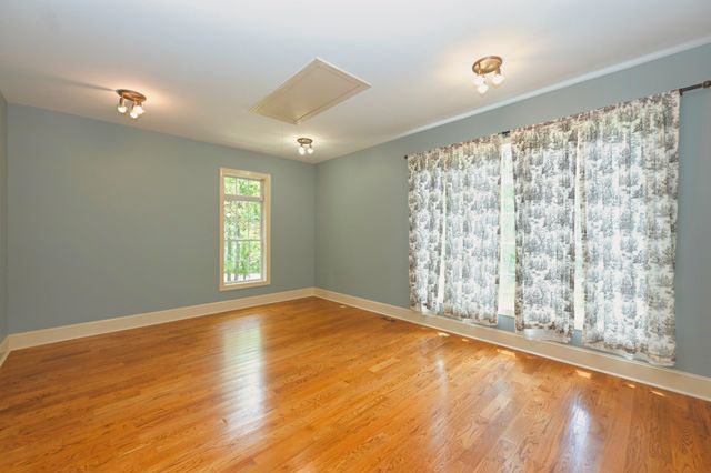 125 Happy Hollow Rd, Goodlettsville, TN 37072