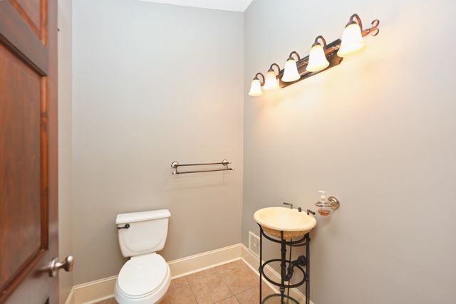 125 Happy Hollow Rd, Goodlettsville, TN 37072