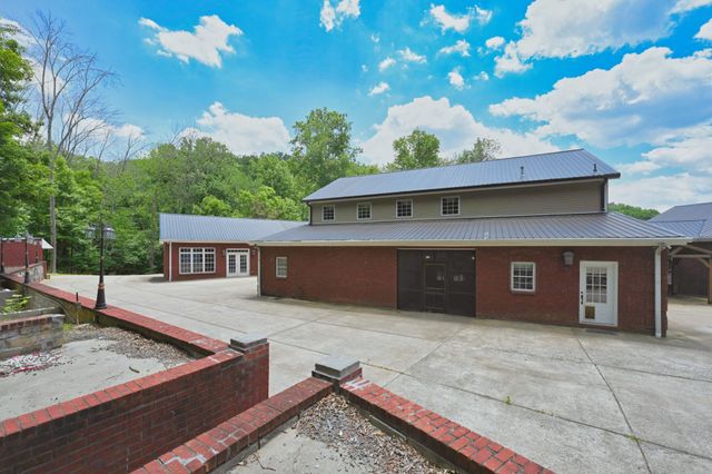 125 Happy Hollow Rd, Goodlettsville, TN 37072