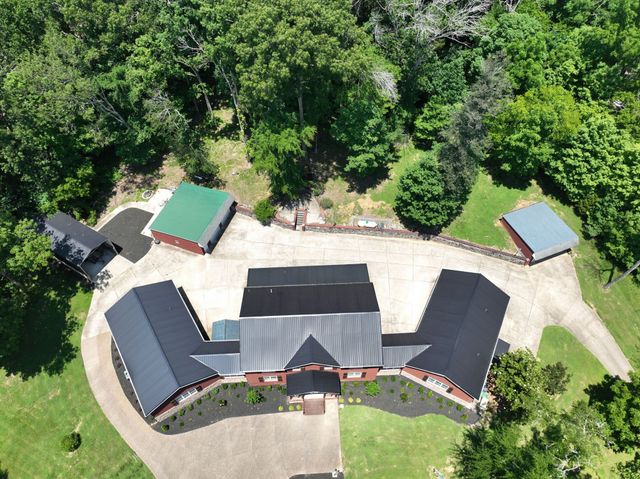 125 Happy Hollow Rd, Goodlettsville, TN 37072