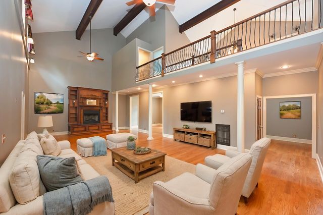 125 Happy Hollow Rd, Goodlettsville, TN 37072