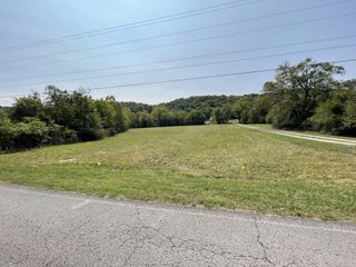 5 Haywood Creek Rd, Pulaski, TN 38478