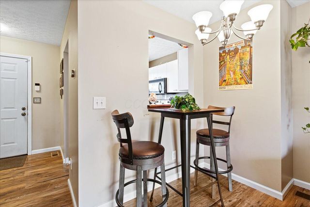 2202 Sandman Drive, 56E, Columbus, OH 43235