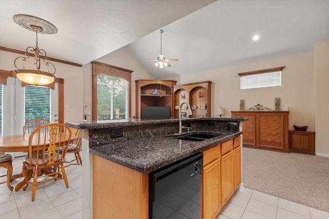 2919 Crescent Star Road, Spring, TX 77388